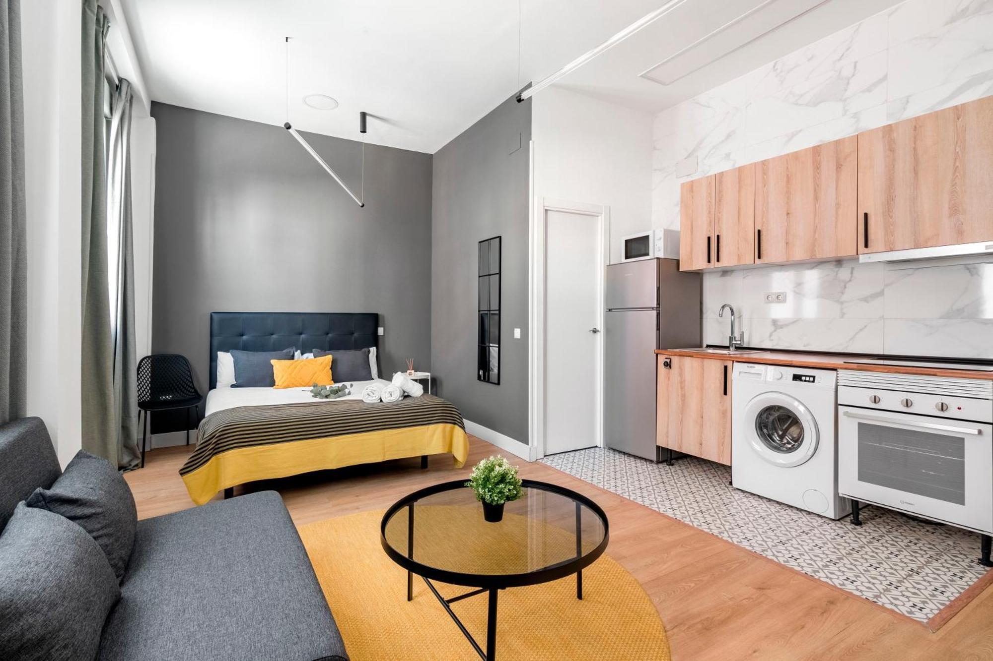 Appartement Charming Lucero à Madrid Extérieur photo